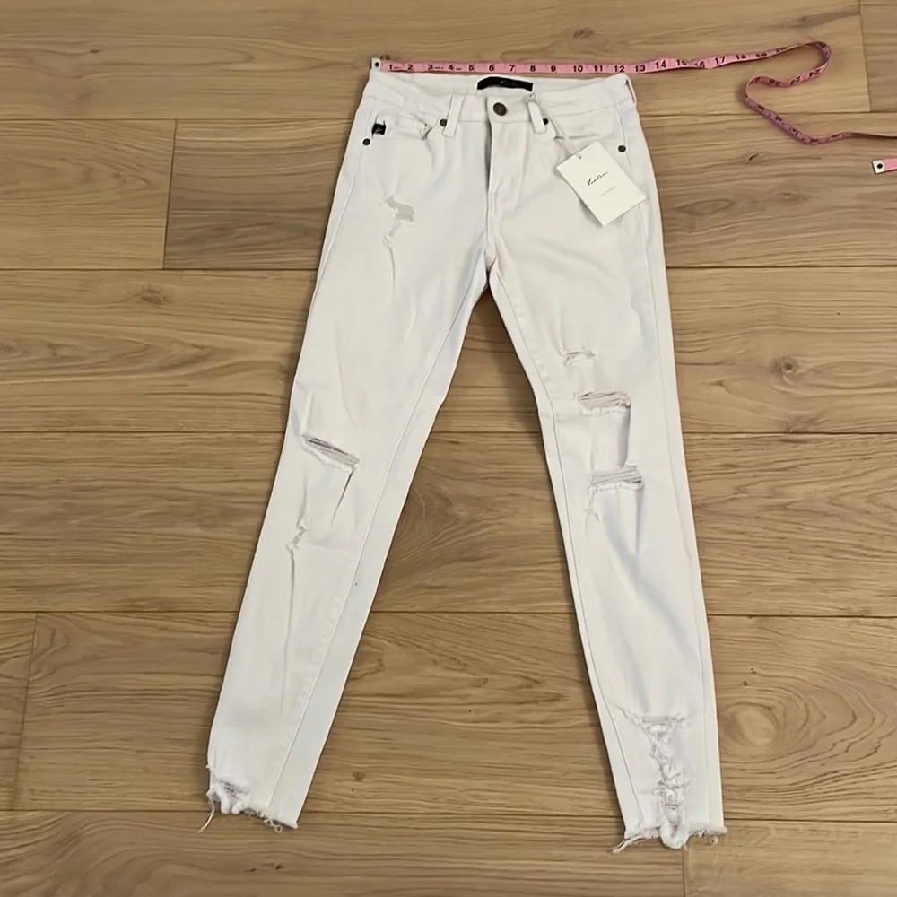 VICI KanCan white distressed skinny jeans